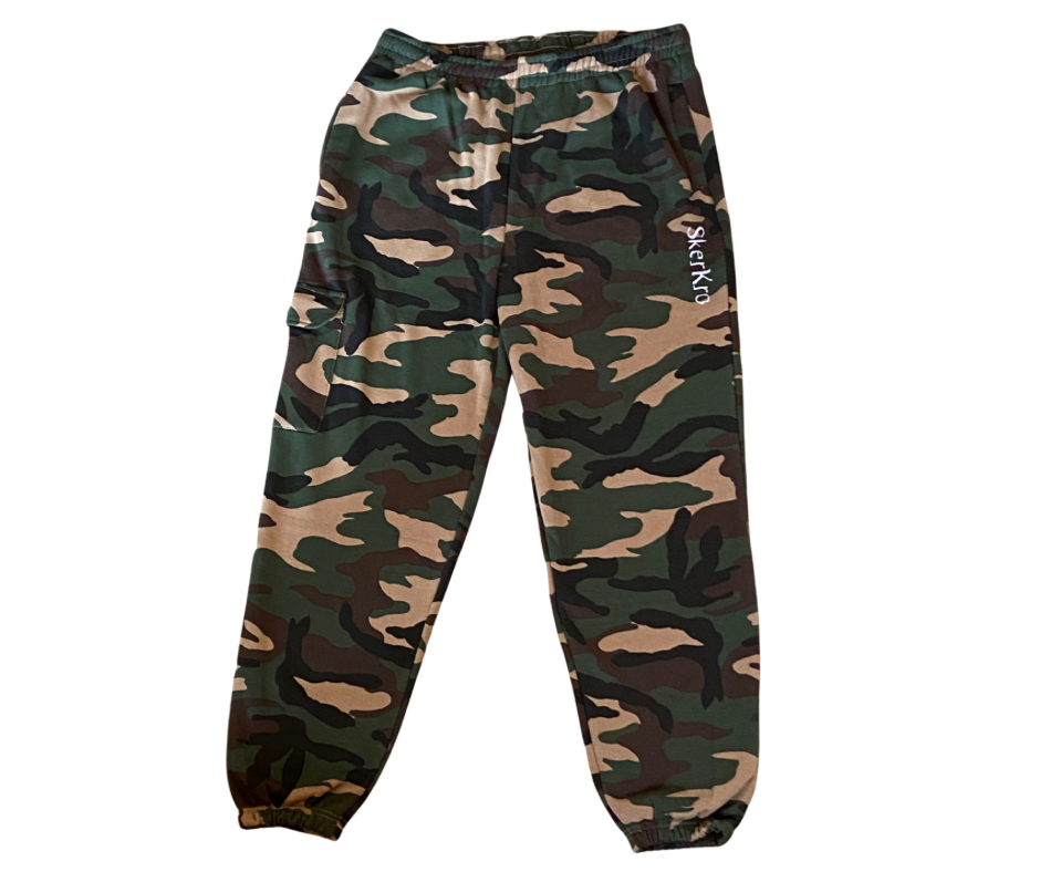 Camo jogging bottoms sale